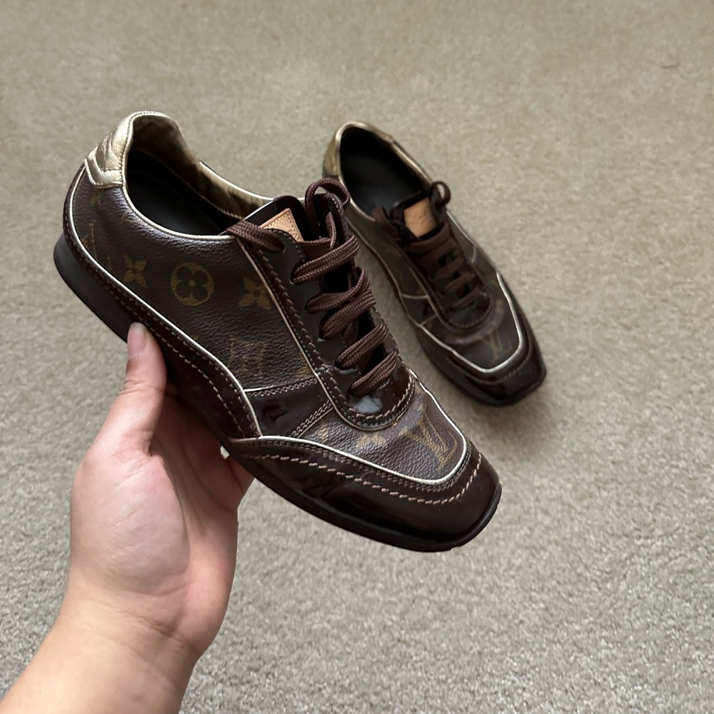 Vintage Louis Vuitton Classic Brown Monogram Low Top Sneakers